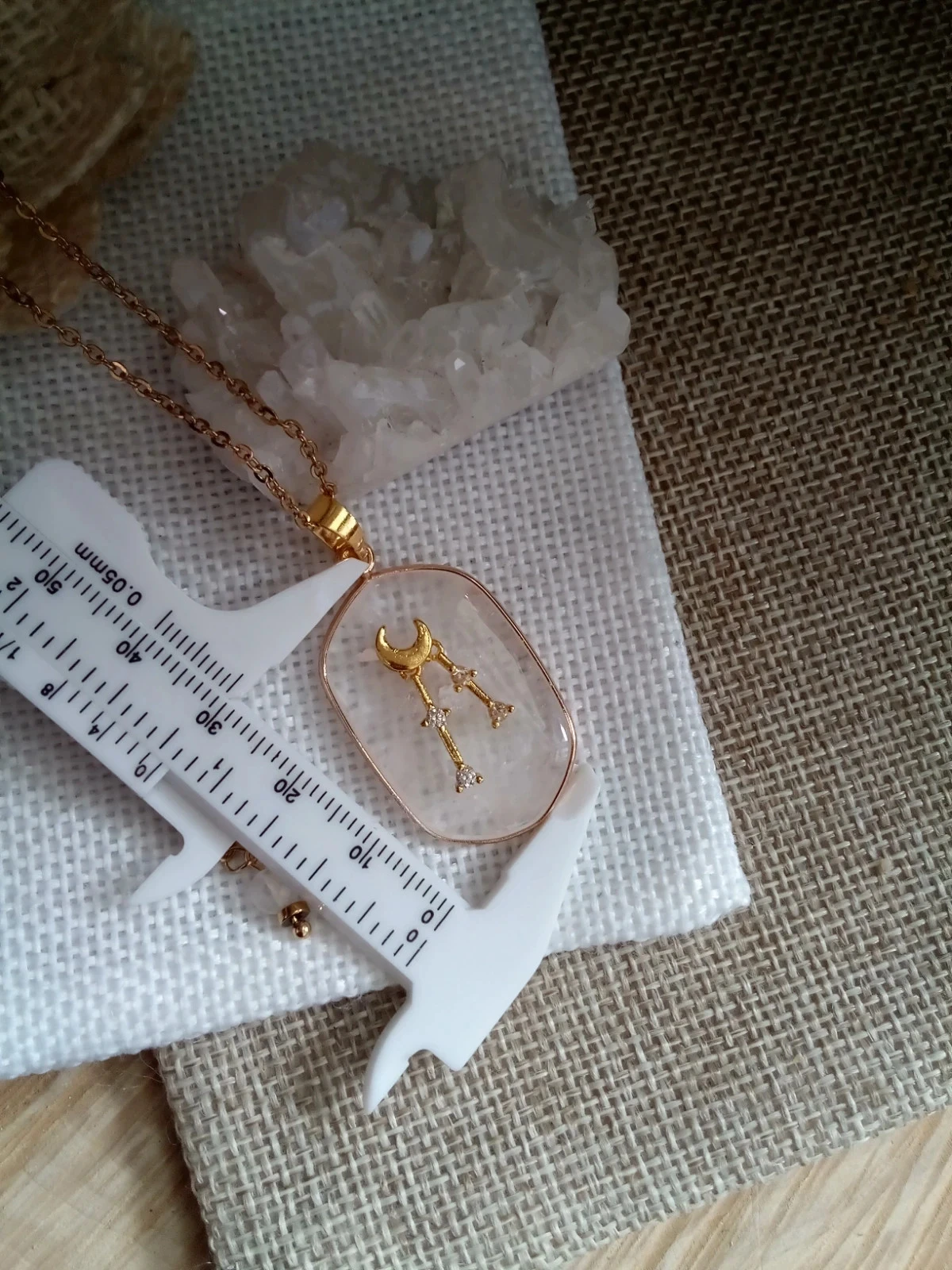 Quartz crystal necklace – photo 2